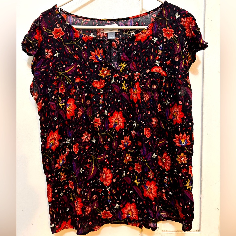 Old navy top XL floral lightweight cap sleeve
